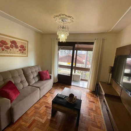 Apartamento Para 9 Pessoas - Blumenhaus 201 - Uma Quadra Da Rua Coberta! Gramado Esterno foto